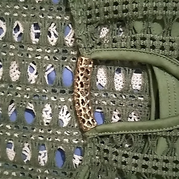 NAIF Batwing Top - Picture 2 of 5